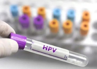 男童喉嚨長(zhǎng)菜花樣腫塊確診感染HPV 媽媽曾